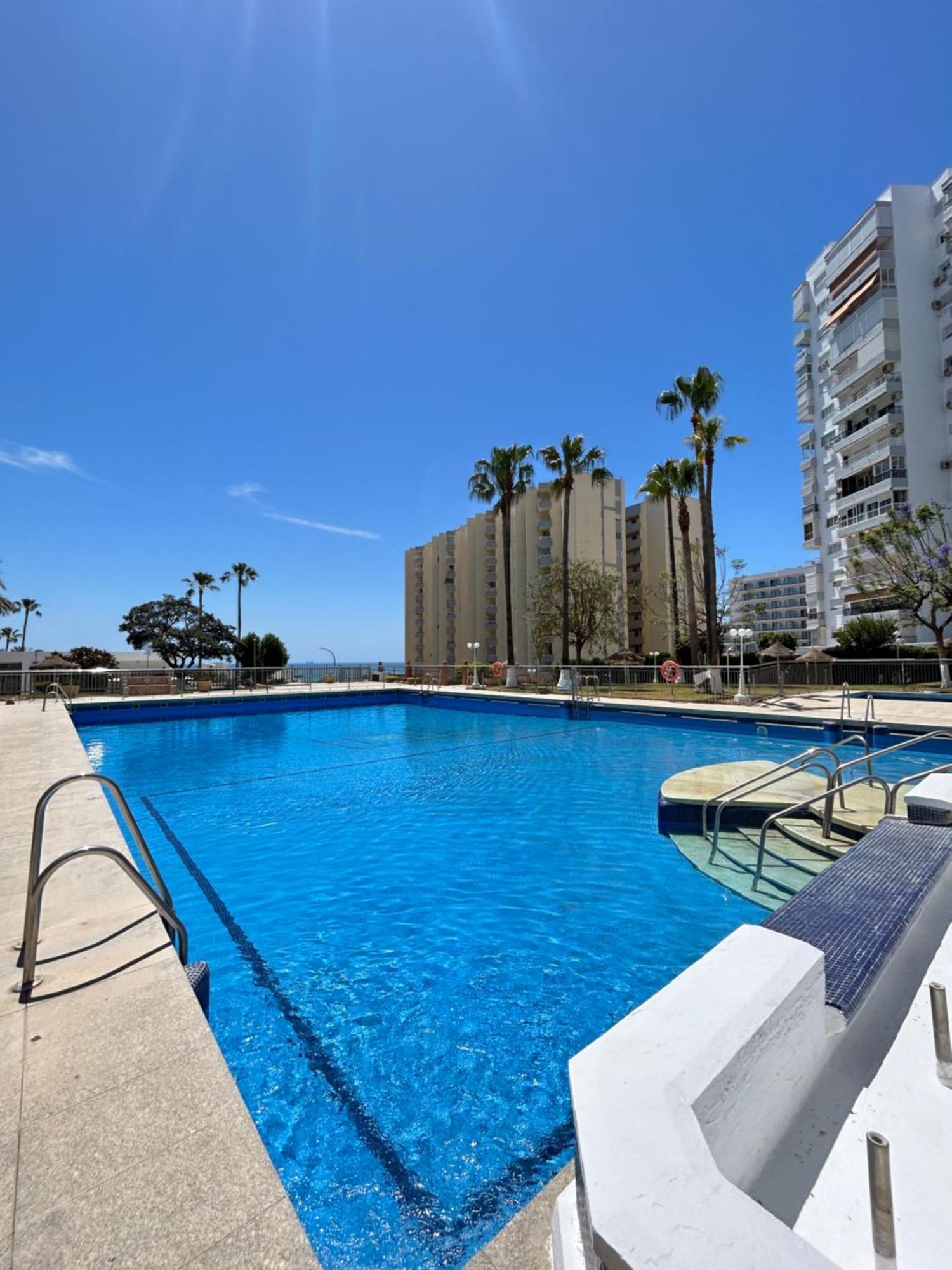 Diana Apartment - Terrace And Pool - 80M From The Beach Benalmadena Ngoại thất bức ảnh